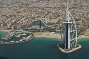الفنادق في الإمارات