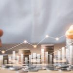 التحديات التي تواجه الشباب السعودي في تحقيق رؤية 2030: فرص النمو والتطور