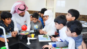 دور التعليم في تشكيل مستقبل الشباب السعودي