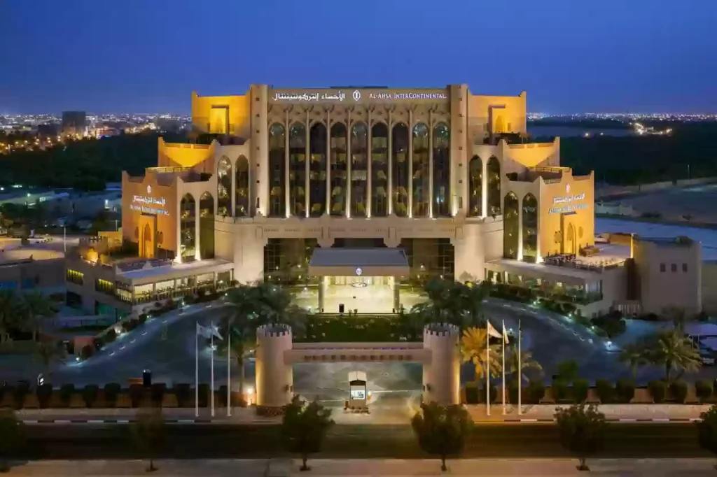 وظائف فنادق السعودية 2024