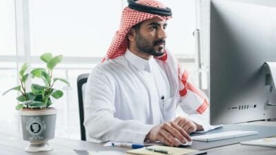 نظام العمل السعودي